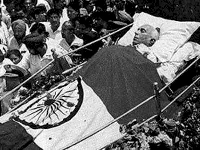 नेहरू से जुड़े मिथकों की हकीकत