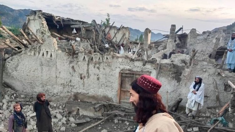 Earthquake in Afghanistan: अफगानिस्तान में 6.1 तीव्रता के भूकंप ने मचाई भारी तबाही, बड़ी संख्या में घर हुए मलबे में तब्दील