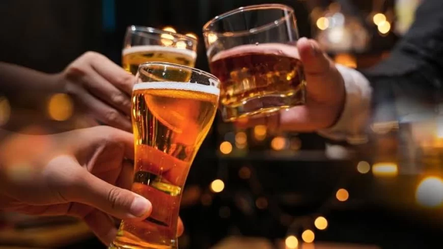 Benefits of drinking Alcohol: शराब पीने के नुकसान तो आपने बहुत सुनेंगे, लेकिन आज जानिए शराब पीने के कुछ फायदे