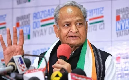 राजस्थान: अशोक गहलौत ने केंद्र सरकार पर हमला बोलते हुए कहा— राहुल गांधी की यात्रा से घबराकर नए कानून ला रहे हैं