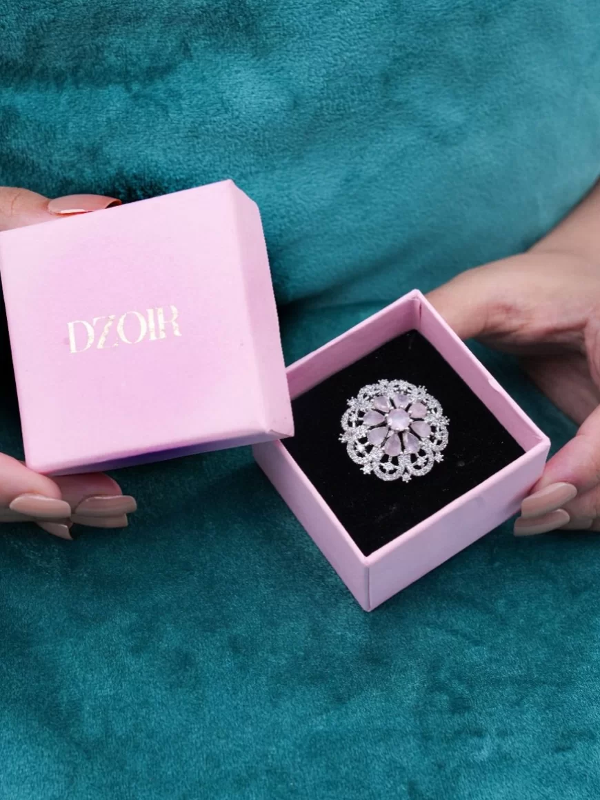 DZOIR: Everyday Luxury for Modern Women founded by Faraz & Huzaifa