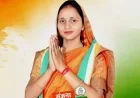 Bharatpur MP Sanjana Jatav Scolds Health Official for Using Mobile Phone in Meeting