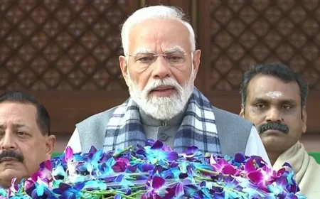 सत्र की शुरुआत से पहले पीएम मोदी ने ‘डिलिवरी, न कि ड्रामा’ का संदेश दिया, फिर भी विपक्ष पहले दिन से ही हंगामे पर कायम