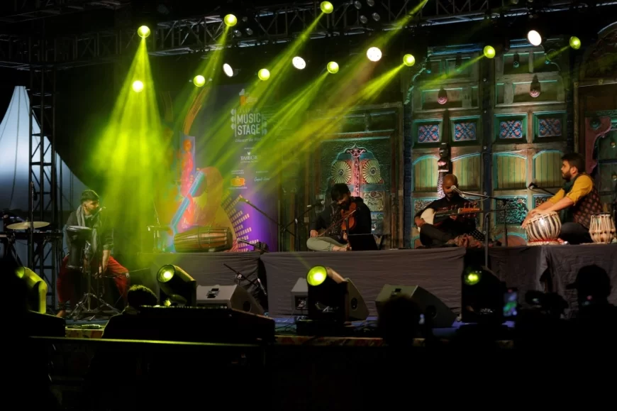 फर्स्ट इंडिया न्यूज़ जयपुर म्यूज़िक स्टेज की धमाकेदार शुरुआत, JLF 2026 में छाया लाइव म्यूज़िक का रंग