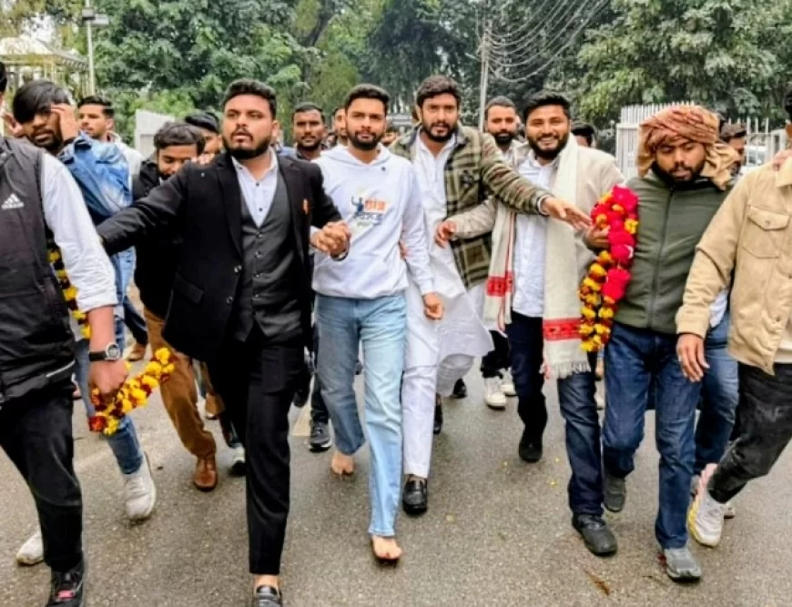 Rahul Jhansla: 'छात्र स्वराज यात्रा' लेकर अलीगढ़ पहुंचे डूसू उपाध्यक्ष, छात्रसंघ चुनाव बहाली की भरी हुंकार