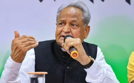 Rajasthan News: 'हार के डर से बौखलाई BJP, एजेंसियों के पीछे छिप रही', पवन खेड़ा के घर असम पुलिस पहुंचने पर अशोक गहलोत का तीखा हमला