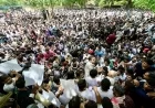 दिल्ली में 'कॉकरोच जनता पार्टी' का भव्य प्रदर्शन: अभिजीत दिपके के नेतृत्व में उमड़ा युवाओं का सैलाब, रखीं 5 बड़ी मांगें