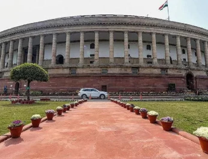 Rajasthan News: बीजेपी ने सतीश पूनिया और अल्का गुर्जर को बनाया उम्मीदवार, कांग्रेस ने फिर नीरज डांगी पर खेला दांव