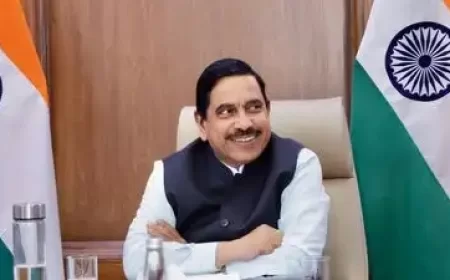 प्रहलाद जोशी बने देश के नए शिक्षा मंत्री, पदभार संभालते ही कहा- 'विनम्रता के साथ स्वीकार करता हूं जिम्मेदारी'