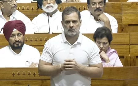 लोकसभा में एंटी पेपर लीक बिल पर आज भी चर्चा, राहुल गांधी देंगे भाषण, राम मंदिर चंदे पर कांग्रेस का हंगामा