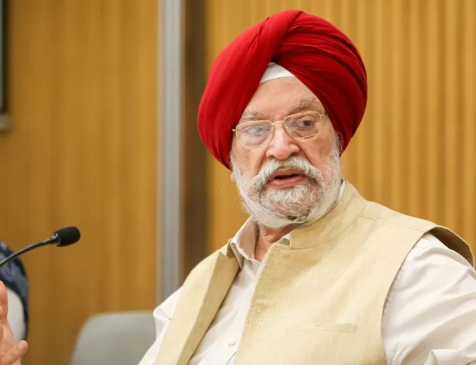 कब आम आदमी को मिलेगी महंगाई से राहत? पेट्रोल-डीजल की कीमतों पर पेट्रोलियम मंत्री हरदीप पुरी ने दिए बड़ी कटौती के संकेत