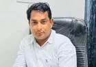 Rajasthan News: एसडीएम थप्पड़ कांड में नगरफोर्ट थाने में किया सरेंडर, समर्थकों की उमड़ी भारी भीड़