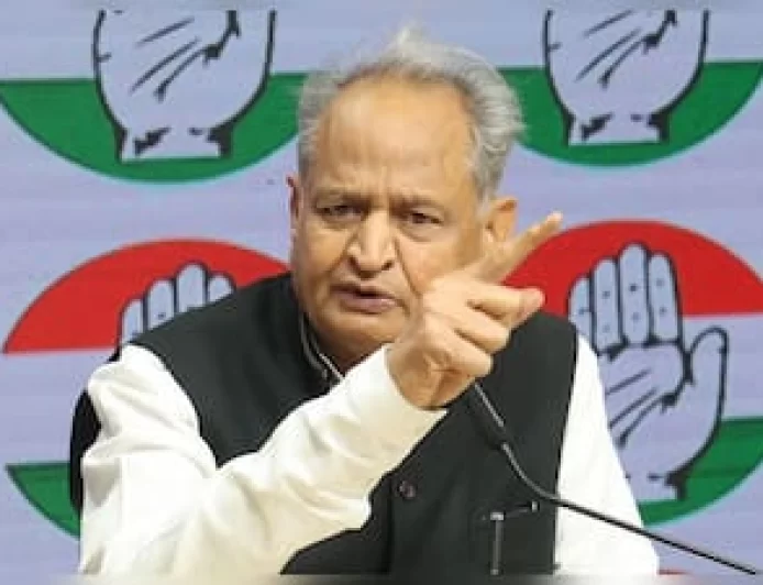 देश में बदल रहा माहौल, Gen-Z को मिलें 50% से अधिक टिकट: राजस्थान निकाय चुनाव से पहले पूर्व CM अशोक गहलोत की कांग्रेस को बड़ी सलाह